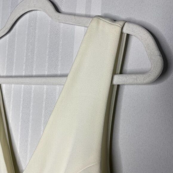 TOBI Sent With Love Color Block Sleeveless Cutout Bodycon Mini Dress Medium - Picture 3 of 13